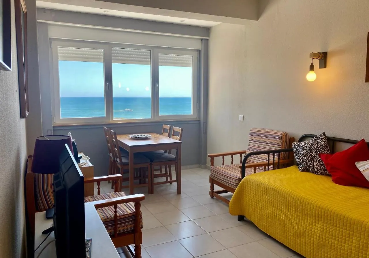 Apartment Facing The Sea Armação de Pêra