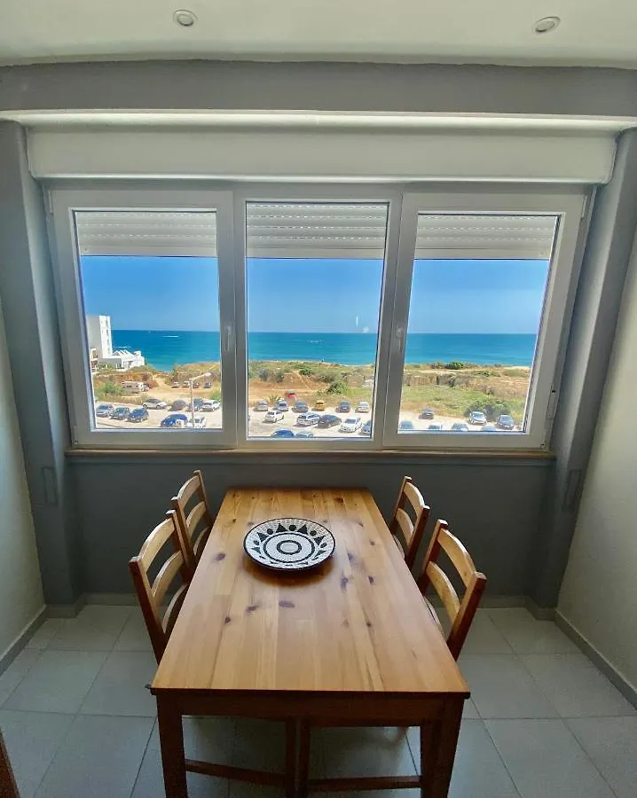 Apartment Facing The Sea Armacao de Pera